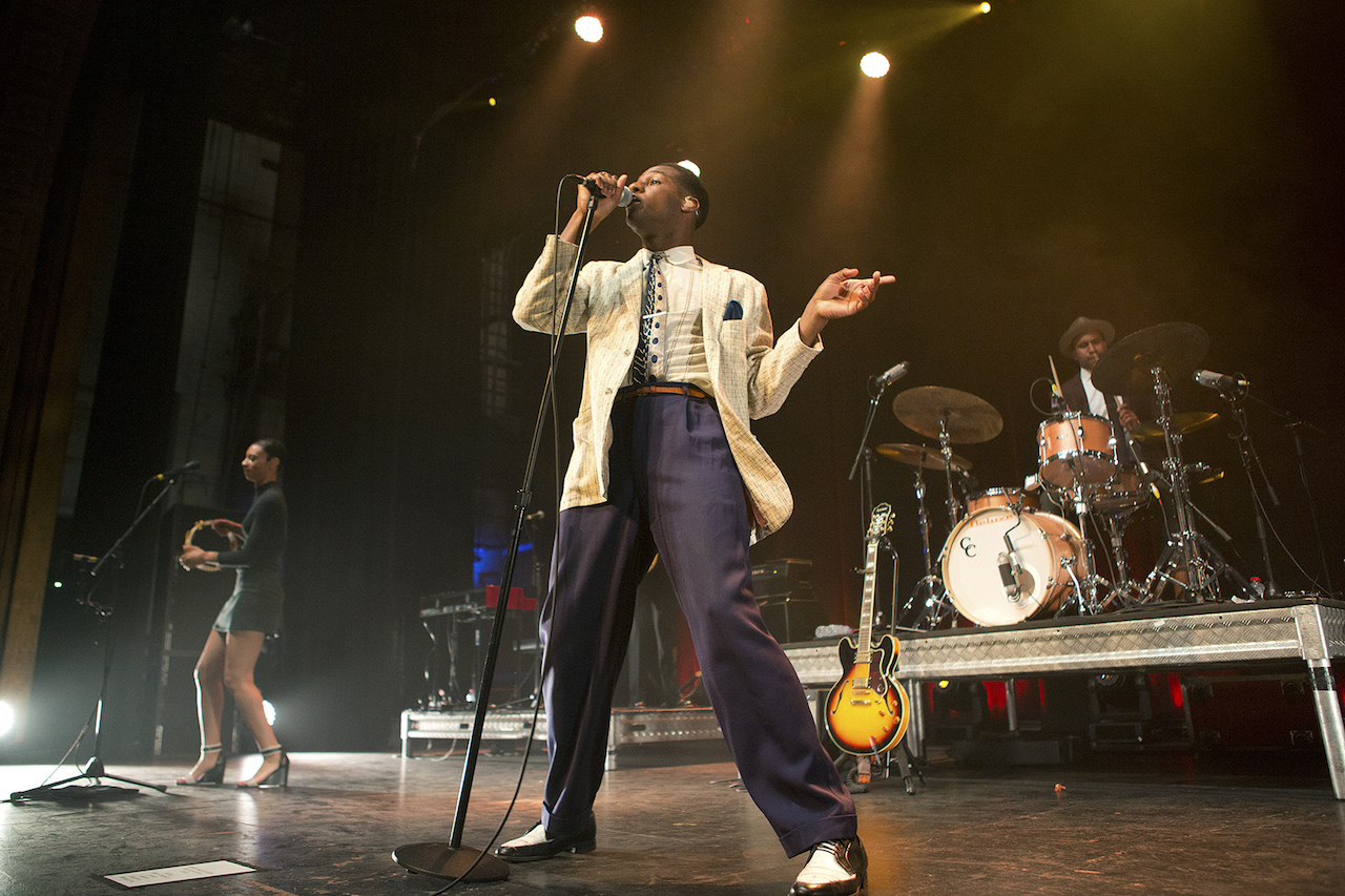 Leon Bridges_The Forum_14