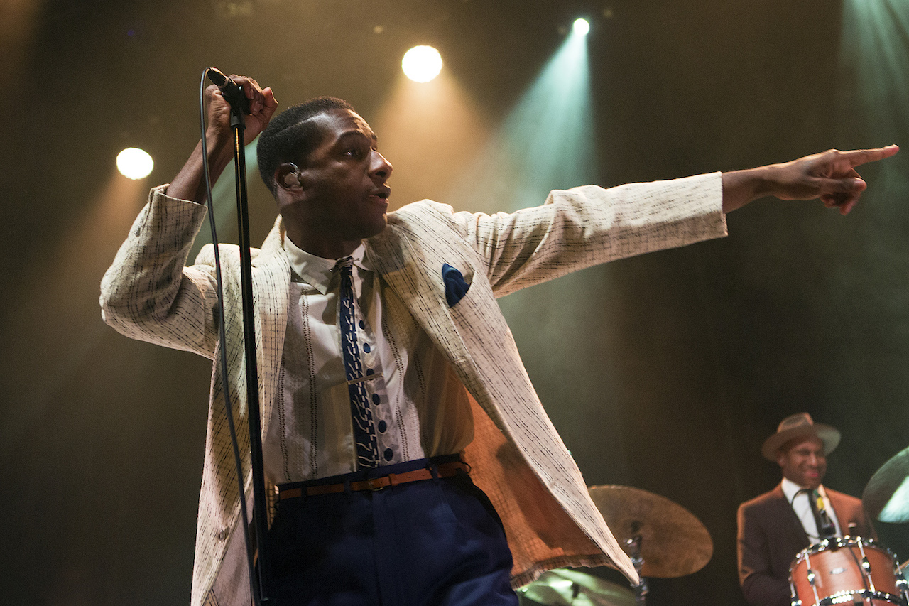 Leon Bridges_The Forum_8