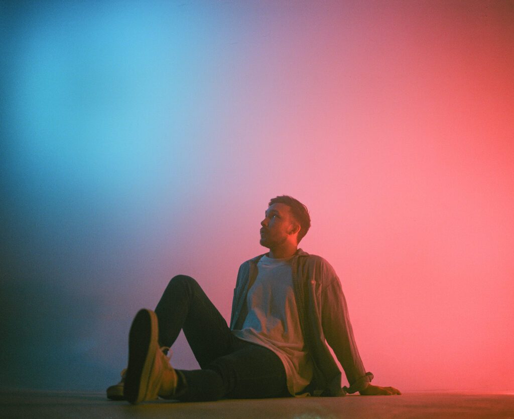 Clayton Francis’ Unveils Loved Up New Single, ‘Best Friend’